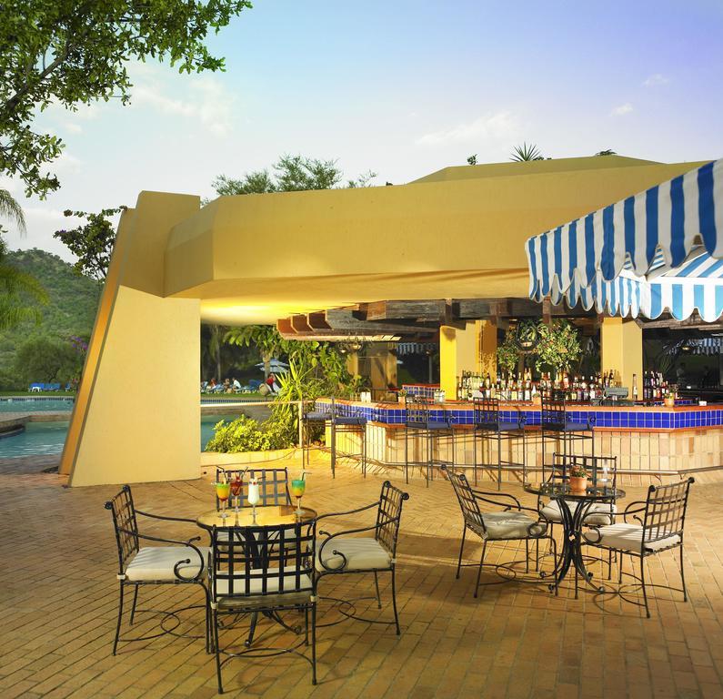 Soho Hotel & Casino At Sun City Dış mekan fotoğraf