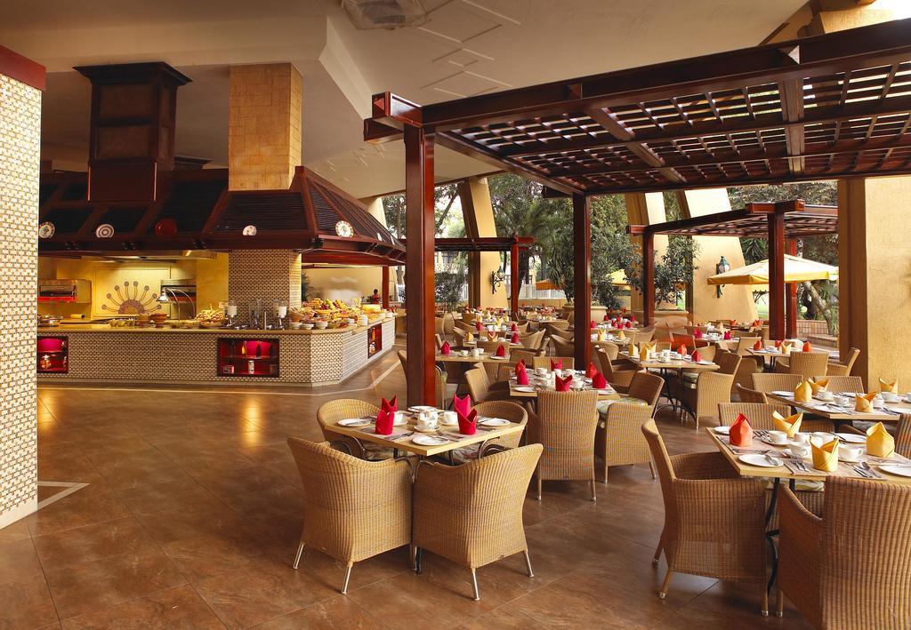 Soho Hotel & Casino At Sun City Dış mekan fotoğraf